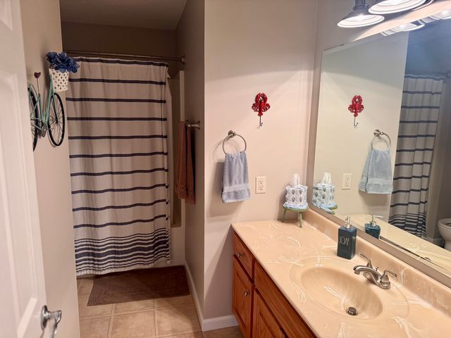 1106 Daybreak Drive, Marion, IL 62959
