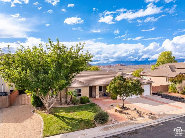 1091 N 100 W, Hurricane, UT 84737