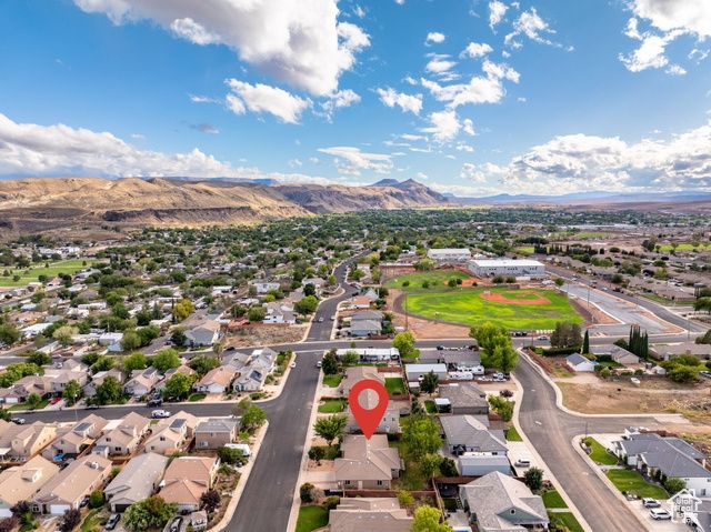 1091 N 100 W, Hurricane, UT 84737