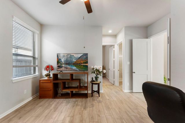 10473 Eastern Bluestar Drive, Conroe, TX 77385