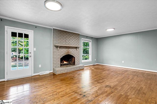 105 Middle Brook Road, Greer, SC 29650