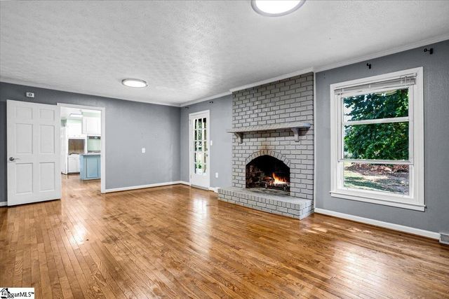 105 Middle Brook Road, Greer, SC 29650