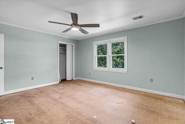 105 Middle Brook Road, Greer, SC 29650