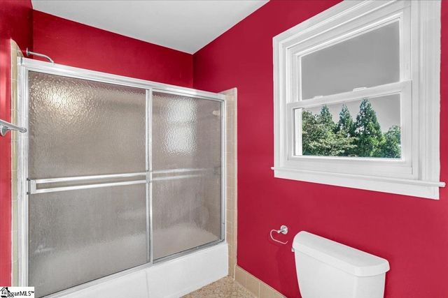 105 Middle Brook Road, Greer, SC 29650