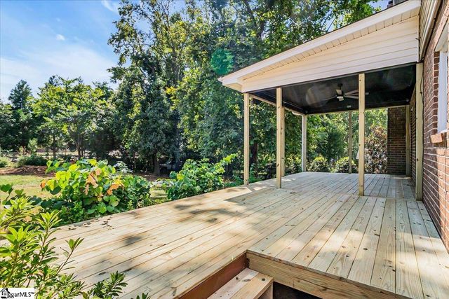 105 Middle Brook Road, Greer, SC 29650