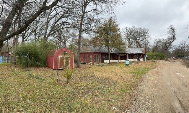 192 Private Road 7041, Wills Point, TX 75169