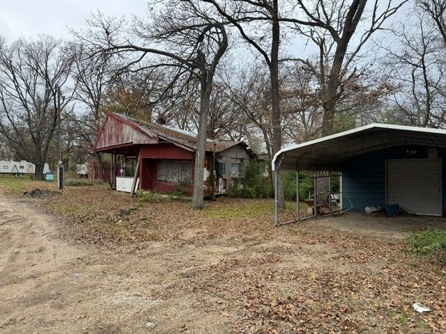 192 Private Road 7041, Wills Point, TX 75169