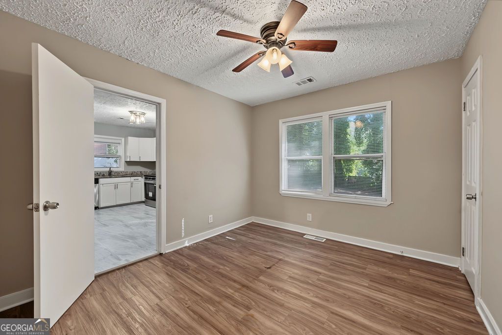 2312 Polar Rock Avenue SW, Atlanta, GA 30315 — photo 5