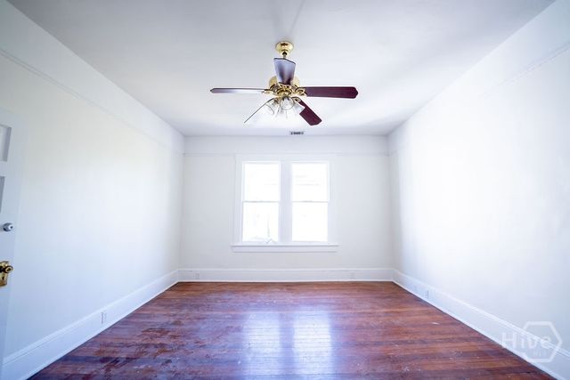 210 W W 41st Street, Savannah, GA 31401