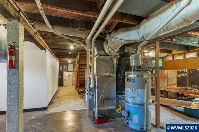 305 Mill St, Silverton, OR 97381