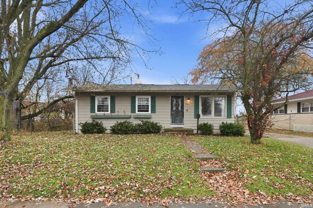 1406 Bethany Lane, Fort Wayne, IN 46825