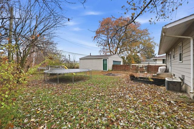 1406 Bethany Lane, Fort Wayne, IN 46825