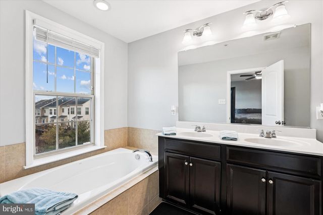 1110 CARINOSO CIR, Severn, MD 21144