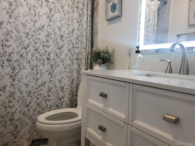 117 N Coleman Road, Centereach, NY 11720