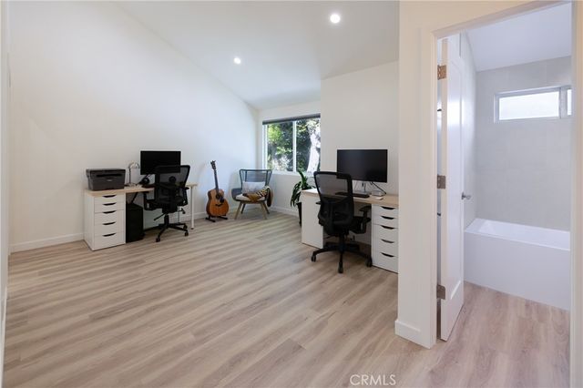 1651 Park B, Long Beach, CA 90815