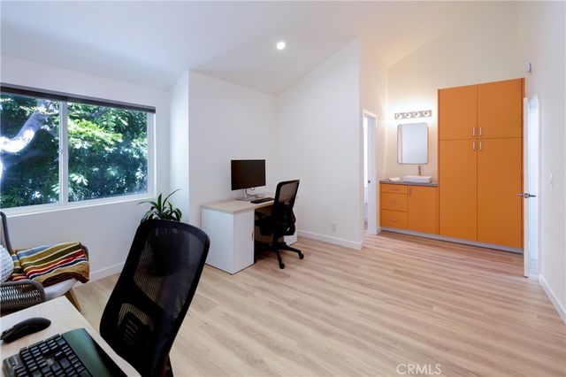 1651 Park B, Long Beach, CA 90815