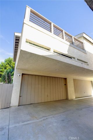 1651 Park B, Long Beach, CA 90815