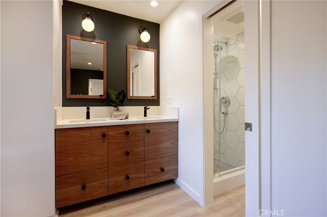 1651 Park B, Long Beach, CA 90815