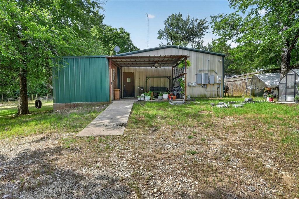 2625 County Road 2510, Quinlan, TX 75474