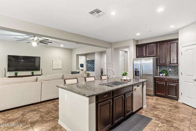 13392 W CREOSOTE Drive, Peoria, AZ 85383