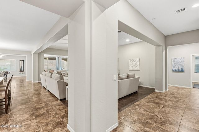 13392 W CREOSOTE Drive, Peoria, AZ 85383