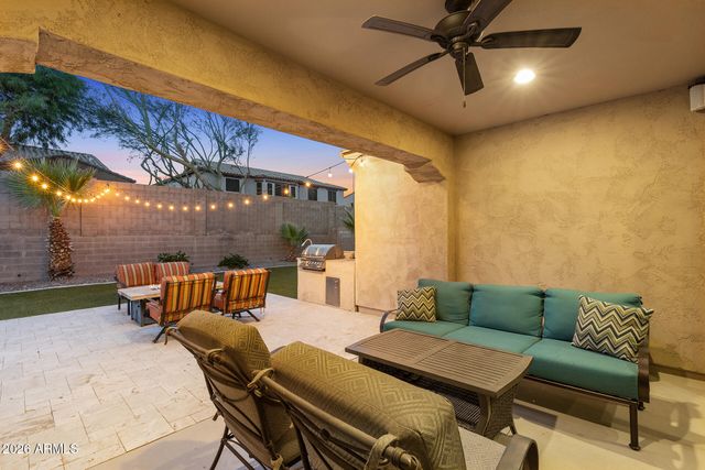 13392 W CREOSOTE Drive, Peoria, AZ 85383