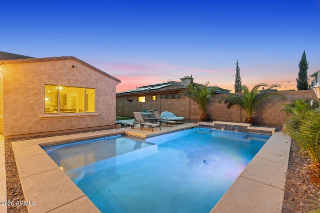 13392 W CREOSOTE Drive, Peoria, AZ 85383