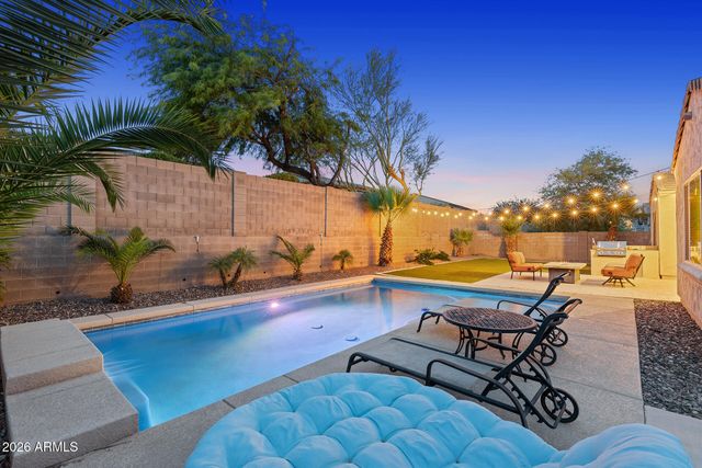 13392 W CREOSOTE Drive, Peoria, AZ 85383