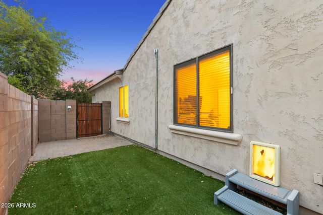 13392 W CREOSOTE Drive, Peoria, AZ 85383