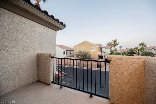 445 Royal Bridge Drive, Las Vegas, NV 89178