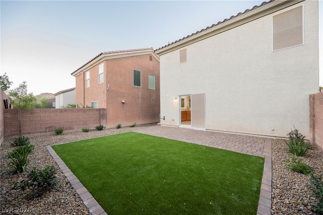 445 Royal Bridge Drive, Las Vegas, NV 89178