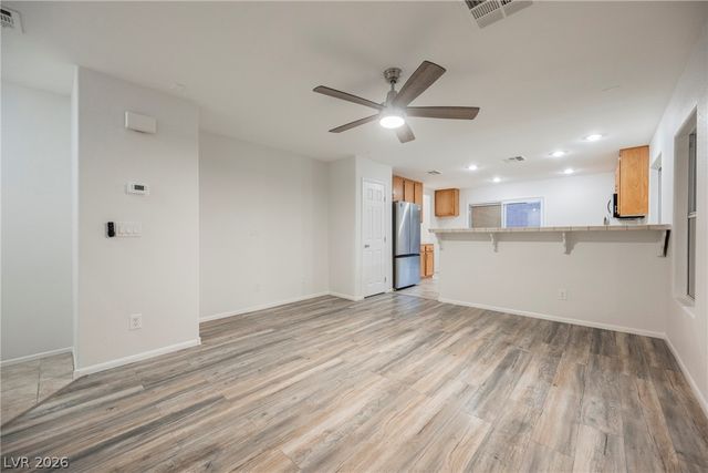 445 Royal Bridge Drive, Las Vegas, NV 89178