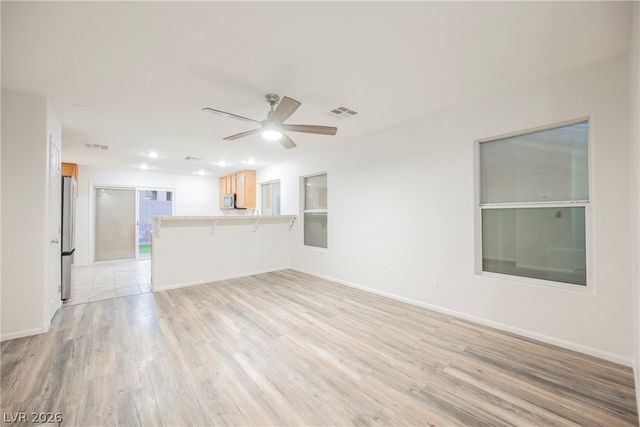 445 Royal Bridge Drive, Las Vegas, NV 89178