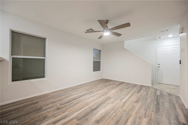 445 Royal Bridge Drive, Las Vegas, NV 89178