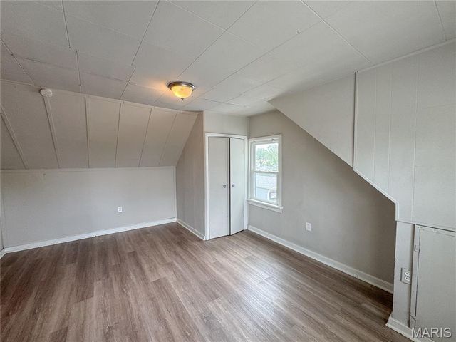 9833 Zykan Drive, Overland, MO 63114