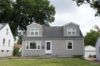 9833 Zykan Drive, Overland, MO 63114
