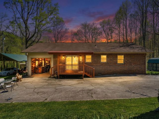 496 Jackie Cove Road, Hayesville, NC 28904