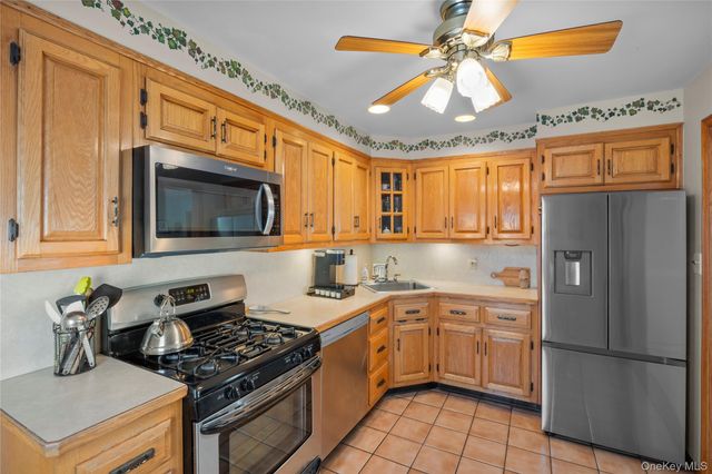 2453 Aberdeen Street, East Meadow, NY 11554