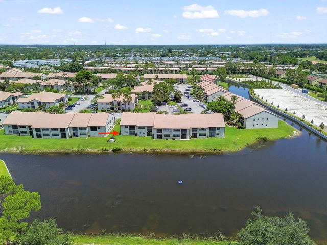 7618 Tahiti Lane 106, Lake Worth, FL 33467