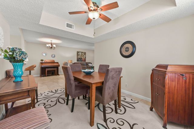 7618 Tahiti Lane 106, Lake Worth, FL 33467