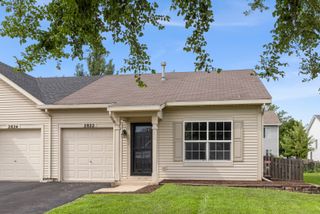 2822 OAKMONT Drive, Montgomery, IL 60538