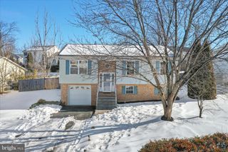 137 WOODROW RD, Winchester, VA 22602