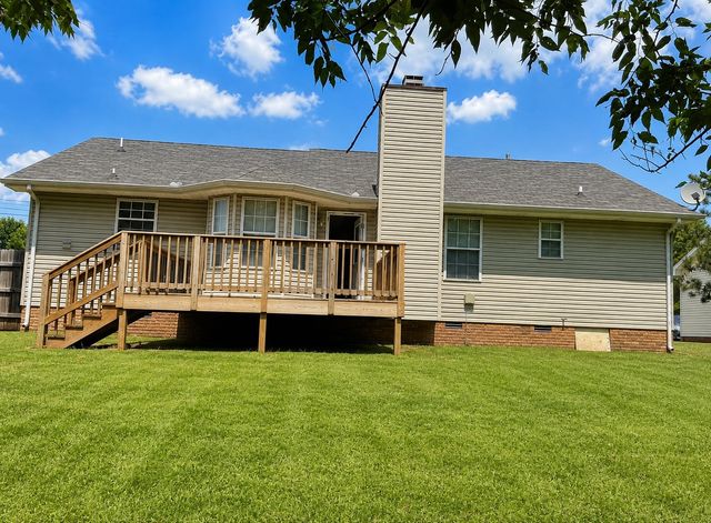 2651 Derby Dr, Clarksville, TN 37040