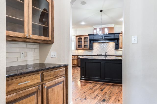 1102 N 14th Street, Wolfforth, TX 79382