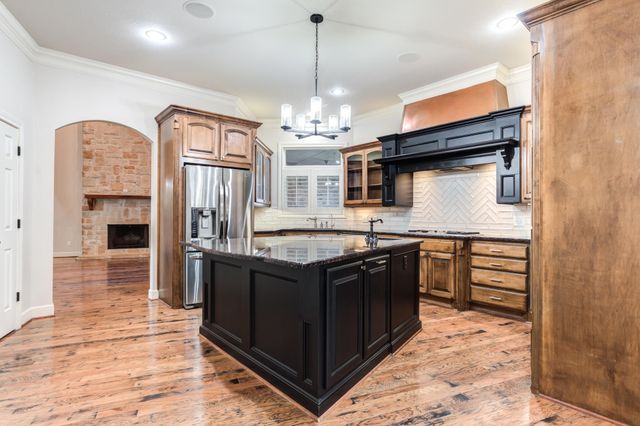 1102 N 14th Street, Wolfforth, TX 79382