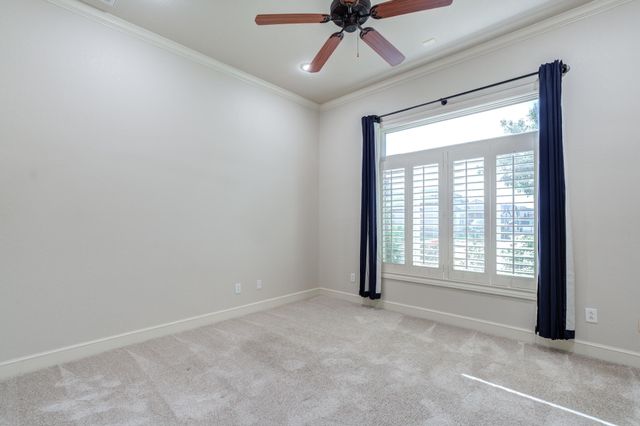 1102 N 14th Street, Wolfforth, TX 79382