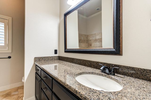 1102 N 14th Street, Wolfforth, TX 79382