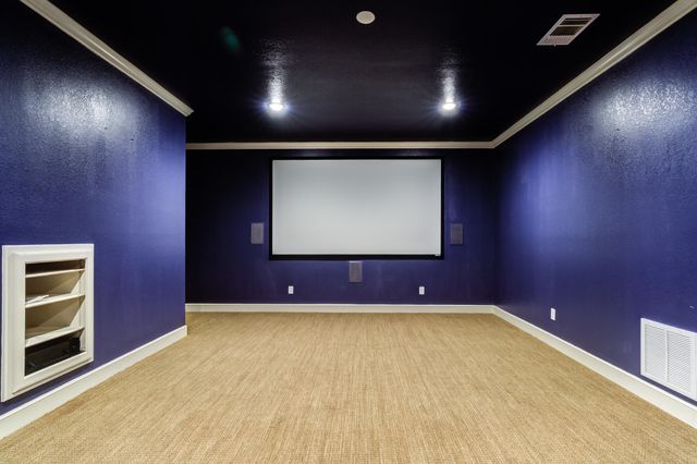 1102 N 14th Street, Wolfforth, TX 79382