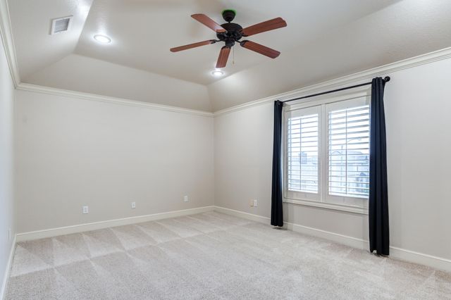 1102 N 14th Street, Wolfforth, TX 79382