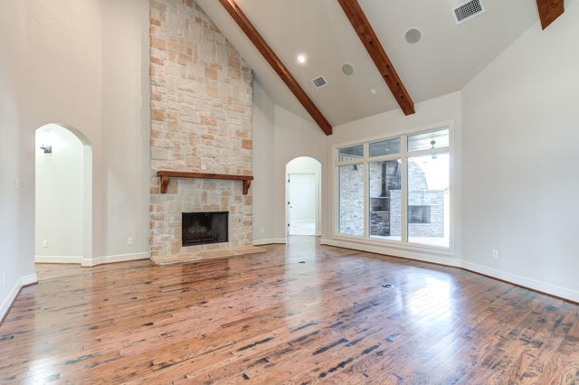 1102 N 14th Street, Wolfforth, TX 79382